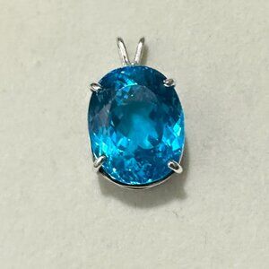 Exquisite Swiss Blue Topaz Pendant